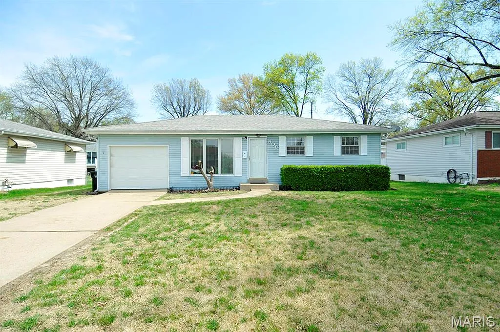 906 Virgo Ln photo 1