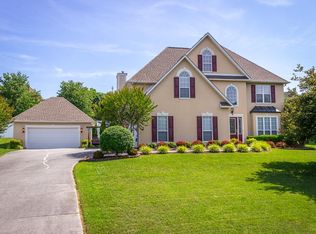 1020 Hickory View Dr, Morristown, TN 37814