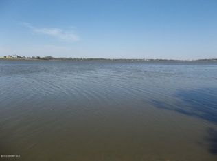 11111 270th St, Alden, MN 56009