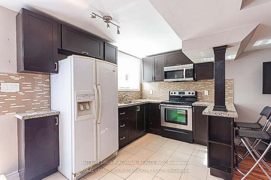 2 bed, $1,800 — Photo 4