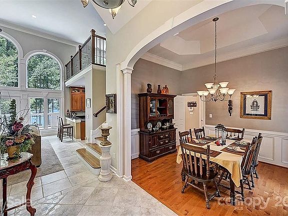 Entrance. Lake view as soon as you walk in the door! Office to left, dining room to right.
