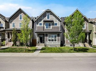 254 S Walgrove Ter SE, Calgary, AB T2X4E7