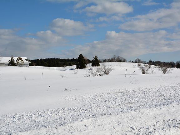 3rd image of 5456 Ravenhurst Dr Lot 24
