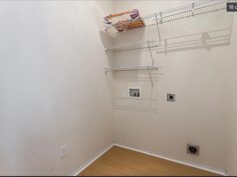 6440 Stone Lake Dr — Photo 32