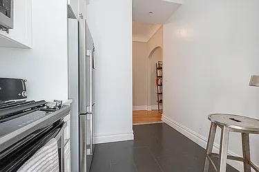 Rented by Rita S Citrin, LREB