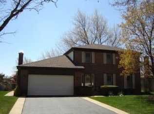 745 W Gilbert Rd, Palatine, IL 60067