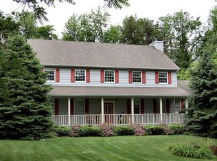 358 Tratebas Rd, Valparaiso, IN 46383