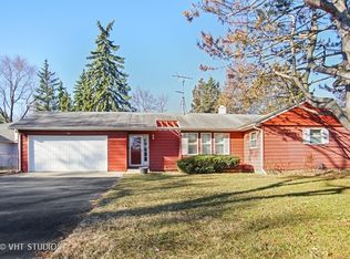 3101 Dove Ct, Rolling Meadows, IL 60008