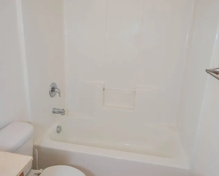 403 Parkview Ct — Photo 35