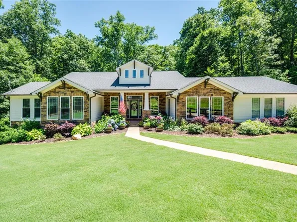 102 Hardwood Ln, Canton, GA 30115