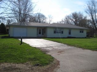 161 N School St, Braidwood, IL 60408