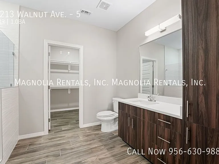 4213 Walnut Ave #5 — Photo 7