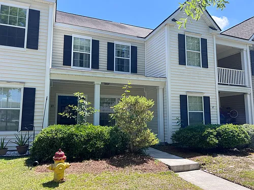 65 Fairgreen St Photo 1