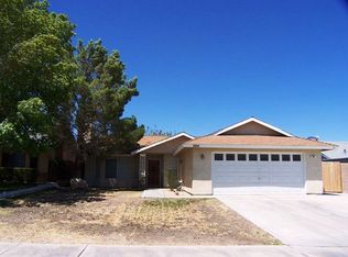 304 Dewalt Ave, Ridgecrest, CA 93555