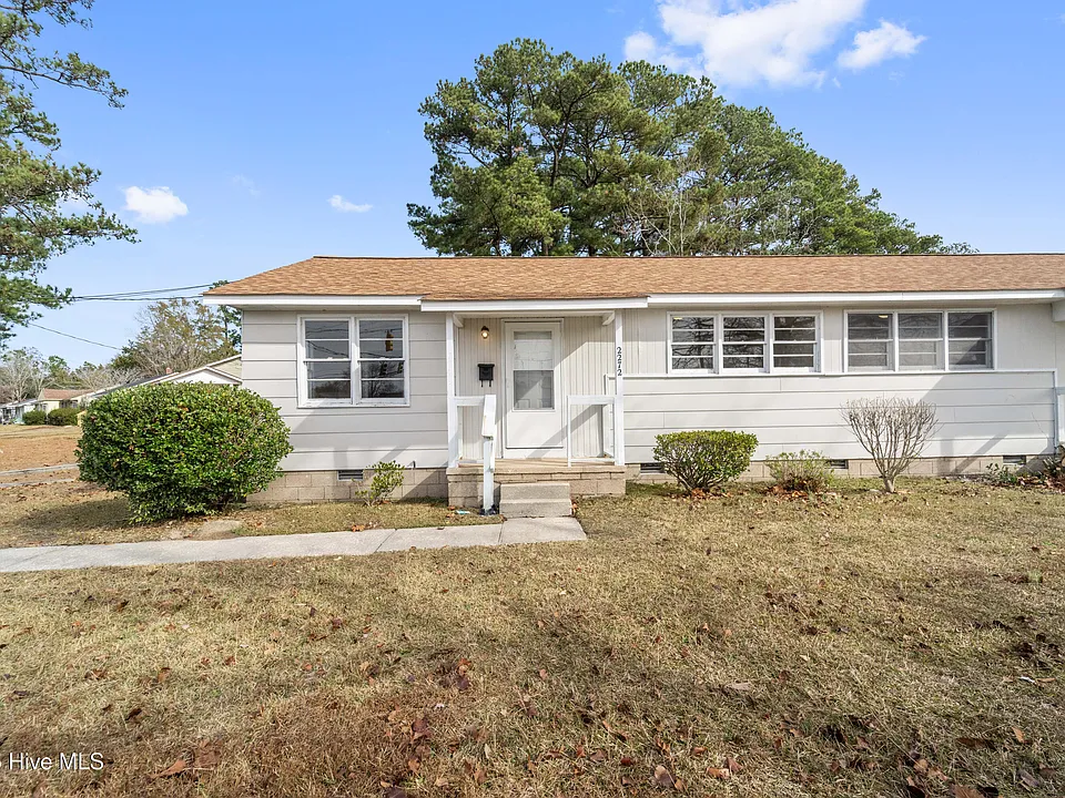 2272 Onslow Dr