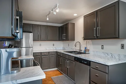 1430 3rd Ave E #11 Photo 1