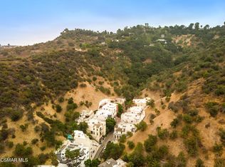 3531 Dixie Canyon Pl, Sherman Oaks, CA 91423