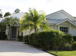 9415 Poinciana Ct, Fort Pierce, FL 34951