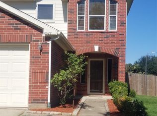8627 Valley Crest Ln, Houston, TX 77075