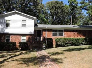 3825 Lakehurst Dr, Memphis, TN 38128