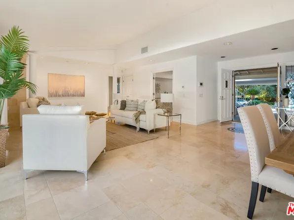 3508 Adamsville Ave, Calabasas, CA 91302