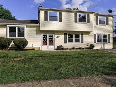 5815 Clarkson Dr, East Petersburg, PA, 17520