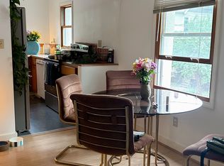 2310 NE 8th Ave APT 3, Portland, OR 97212