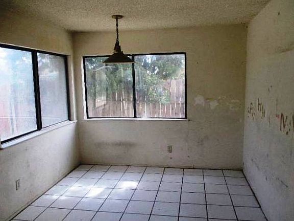 3rd image of 22760 Featherbrook Ct