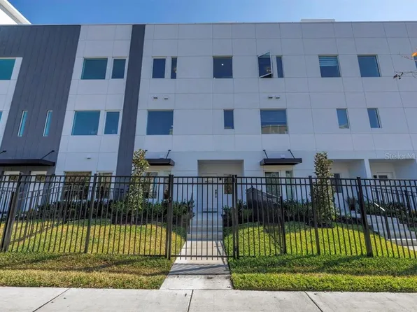 564 Dr Martin Luther King Jr St S, Saint Petersburg, FL 33701