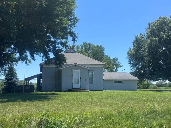1278 18th Rd, Morrowville, KS 66958