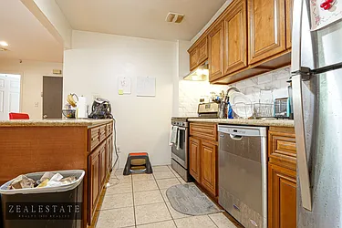 Rented by ZealEstate Group Inc