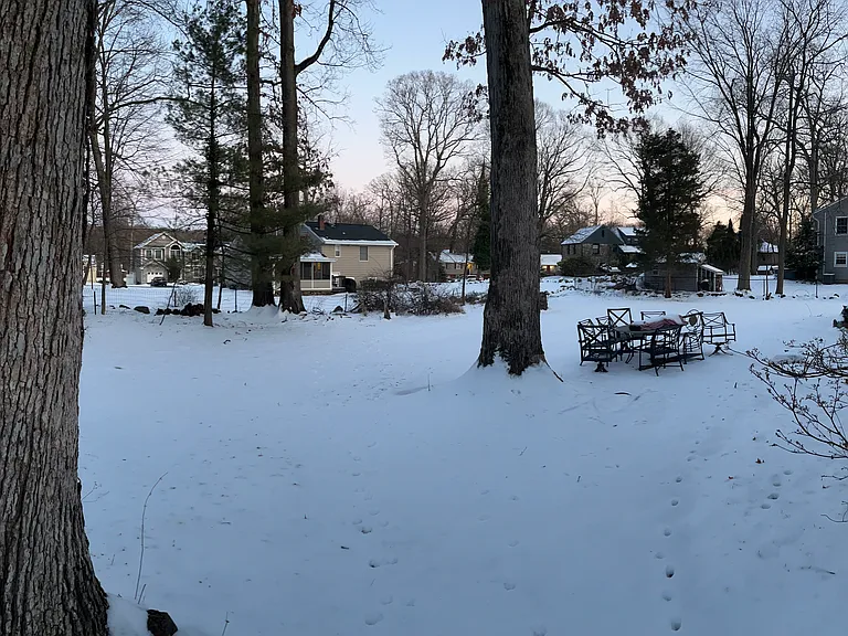 104 Hillcrest Dr — Photo 25