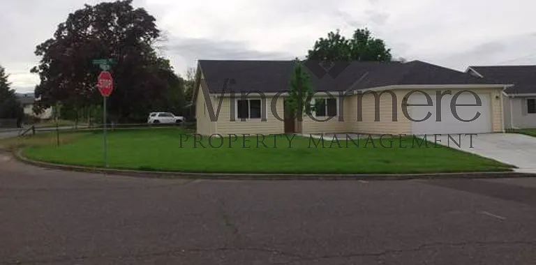 1988 Celestia Dr — Photo 18