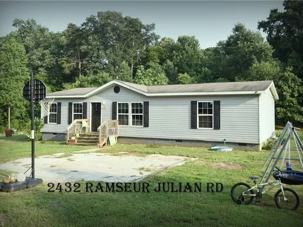 2432 Ramseur Julian Rd, Liberty, NC 27298