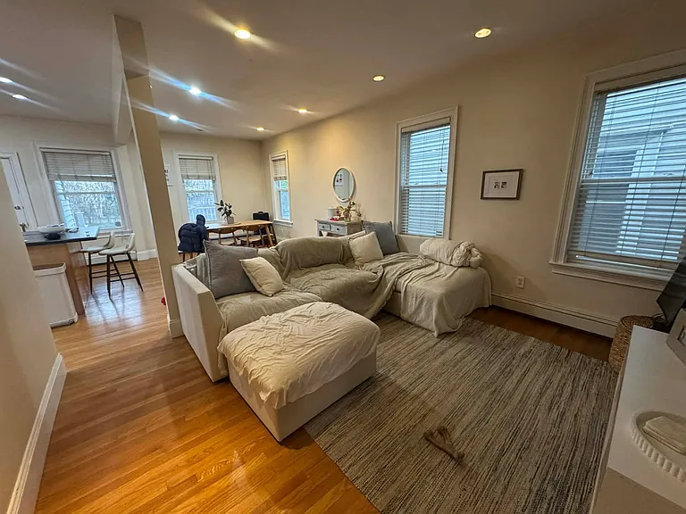 180 L St #2 — Photo 5