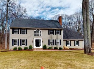 26 Hart St, Burlington, CT 06013