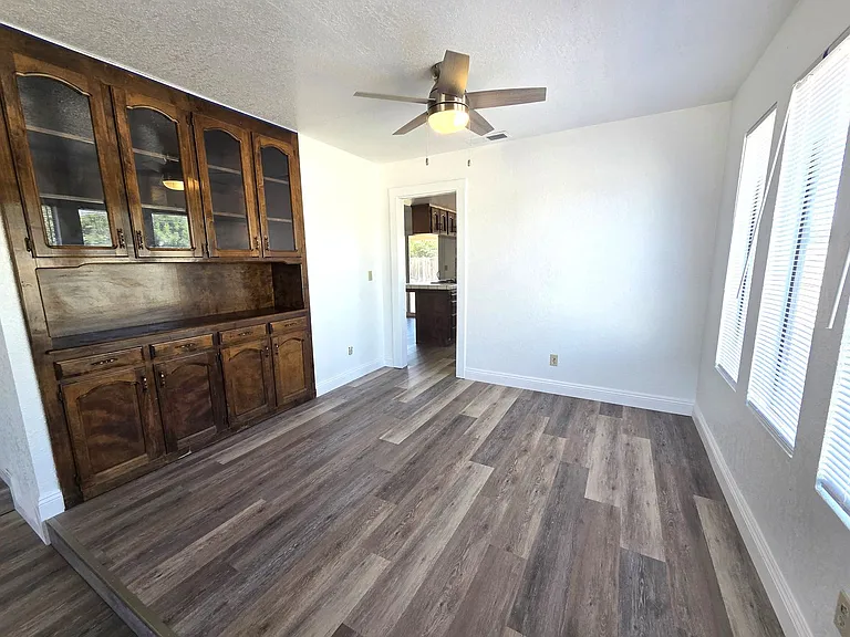 1551 La Vida Ct — Photo 3