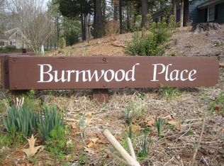 6 Burnwood Pl, Chapel Hill, NC 27517