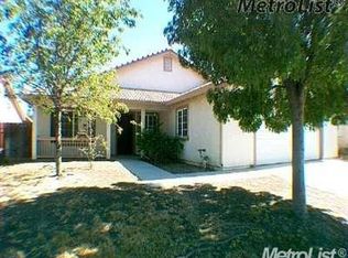 702 Manchester Dr, Los Banos, CA 93635