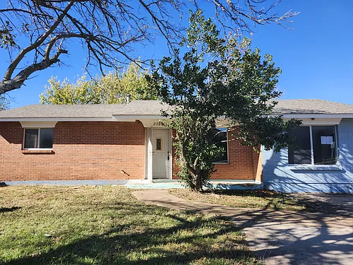 2705 N Nottingham Way Photo 1