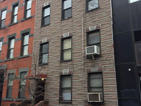 146 N 8th St, Brooklyn, NY 11249