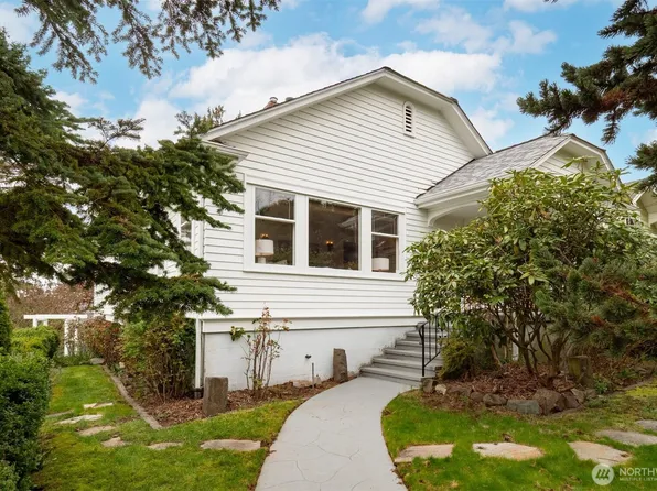 5701 30th Avenue NE, Seattle, WA 98105