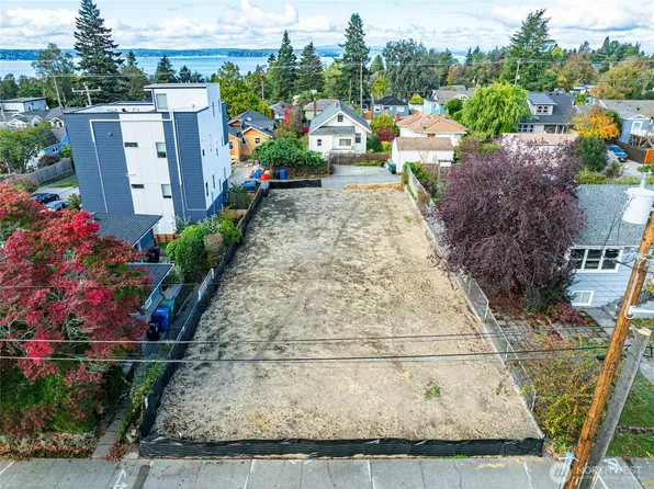 6539 44th Avenue SW, Seattle, WA 98136