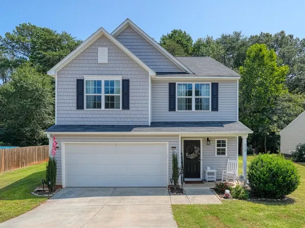 228 Hotchkiss Ln, Duncan, SC 29334