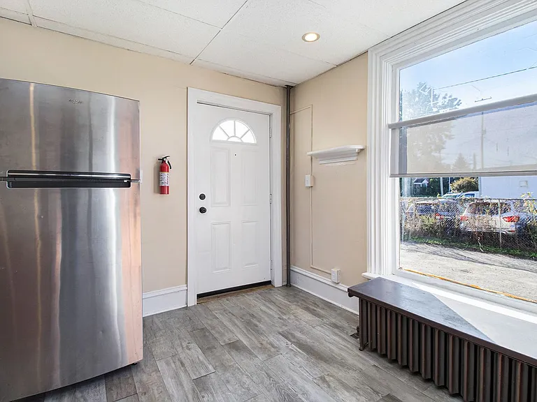 1108 S Westnedge Ave #1 — Photo 8