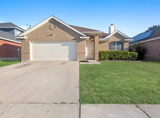 5421 Trout Creek Ct, Watauga, TX 76137