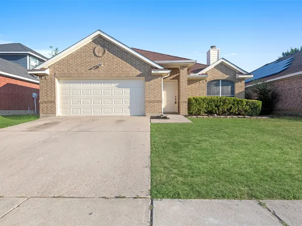 5421 Trout Creek Ct, Watauga, TX 76137