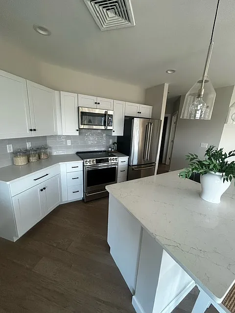 RiverPlace Properties — Photo 4