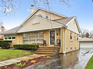 1625 S Clifton Ave, Park Ridge, IL 60068