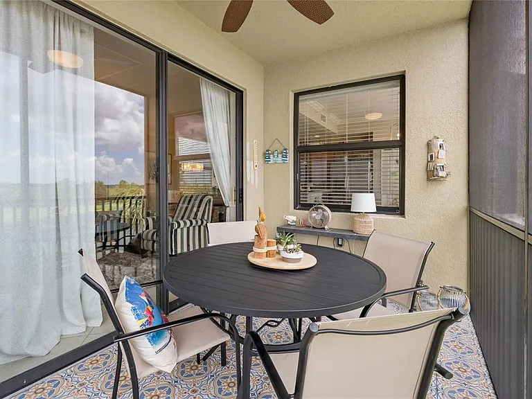 7015 River Hammock Dr #306 — Photo 32